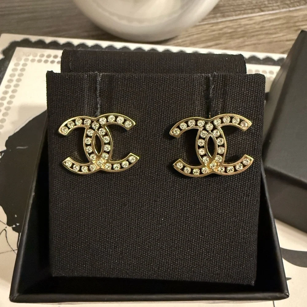 Chanel Gold CC Crystal Stud Earrings - Picture 2 of 10